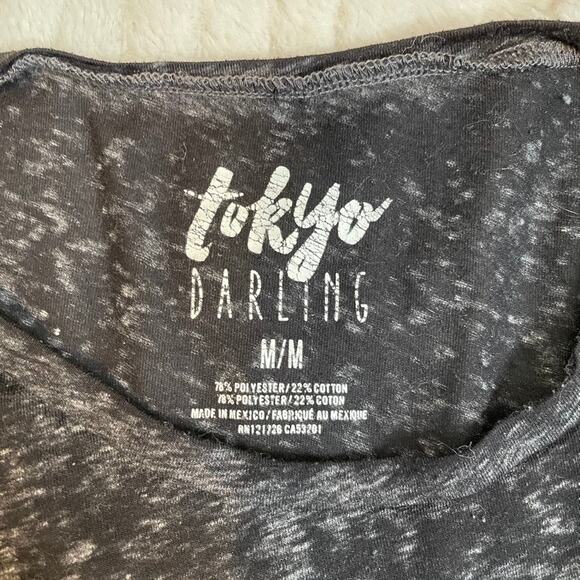 TOKYO DARLING Heather Grey Youre Just A Dream Away Medium Script Graphic Tee - Picture 3 of 3